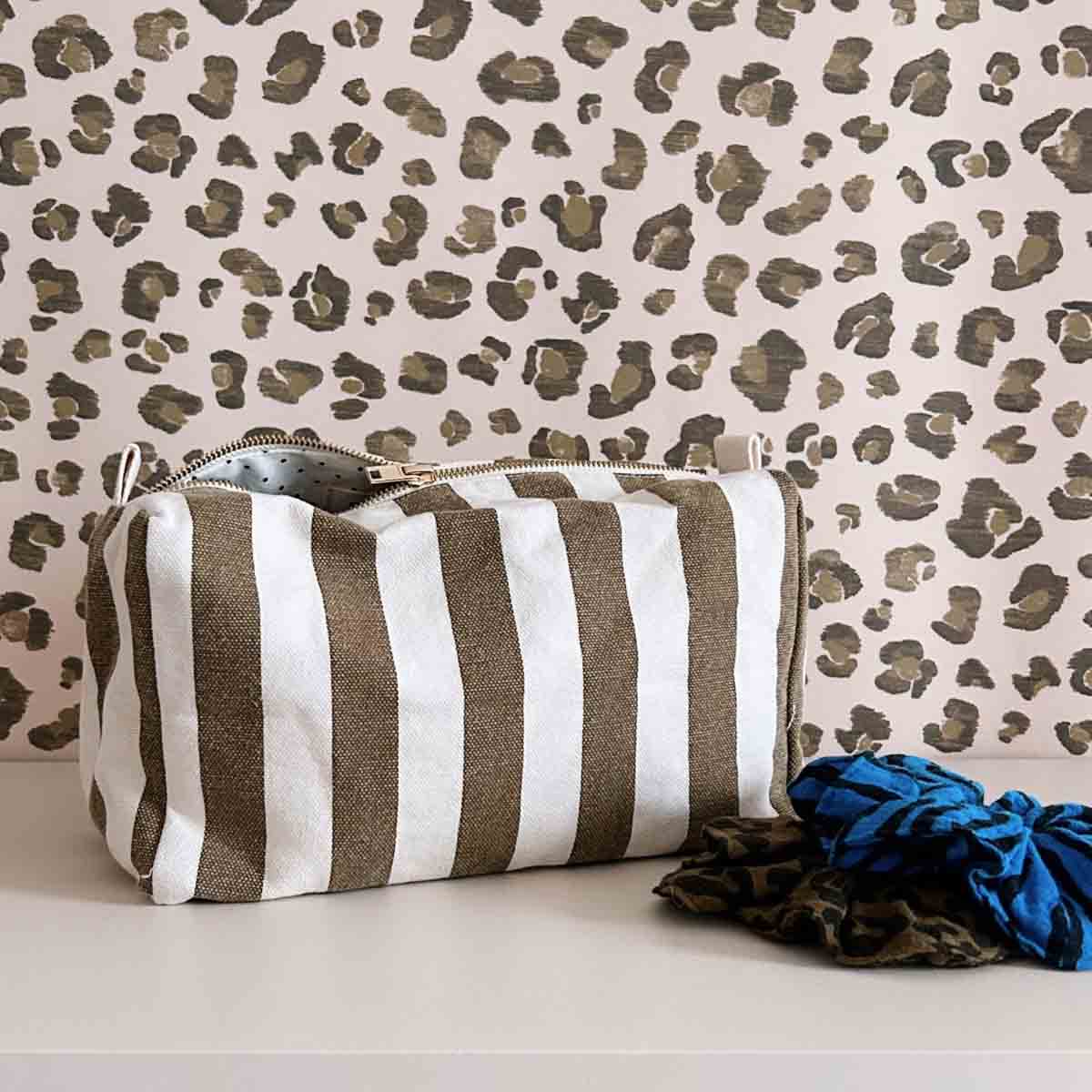 OLIJF / GRIJS GESTREEPTE VIC TOILETTAS