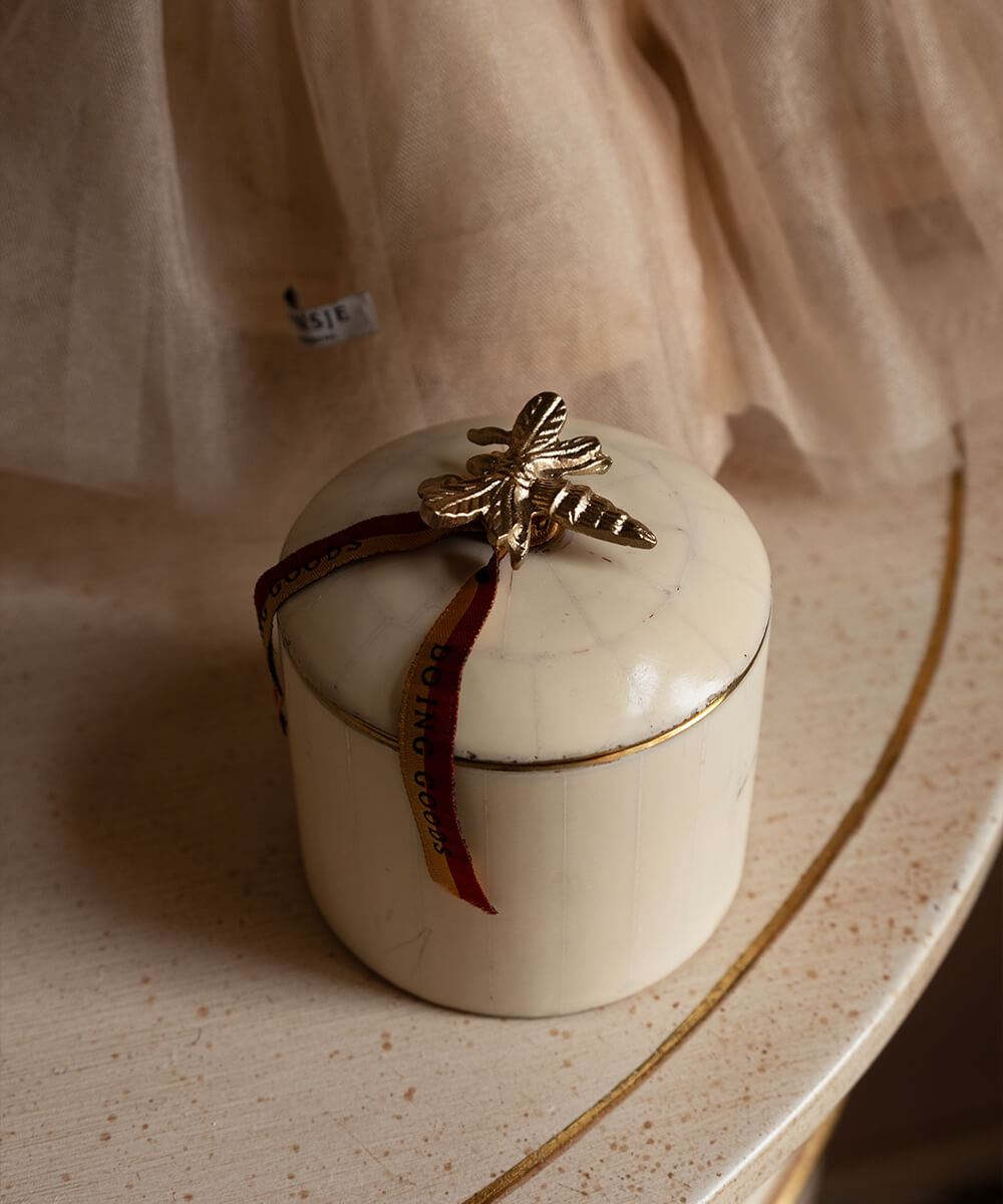 Sieradendoos Queen bee wit groot