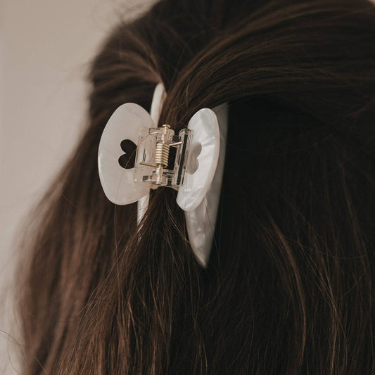 Grote parelknip met hartvorm en parelmoerlook (10 stuks per verpakking)