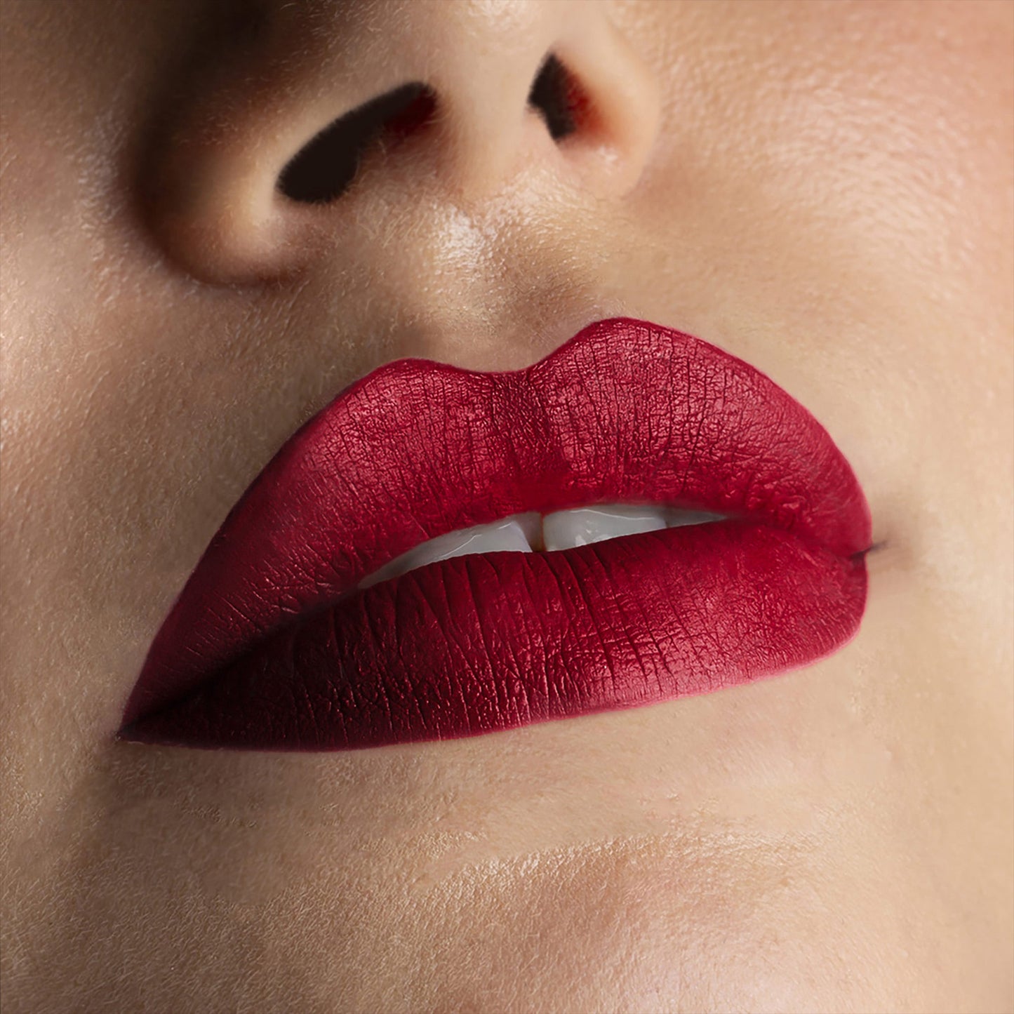 SUBLIMATTE - long-lasting MATTE LIQUID LIPSTICK