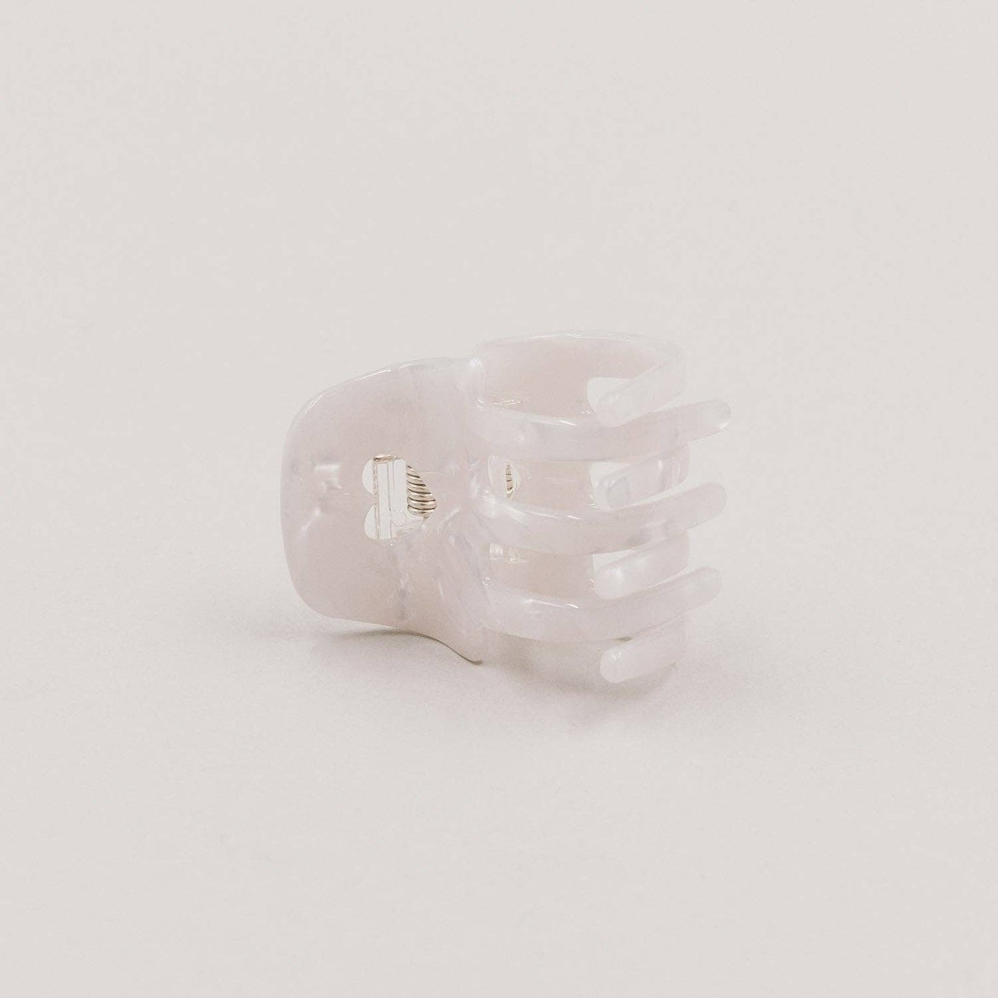 Kleine parelhaarclip met hart