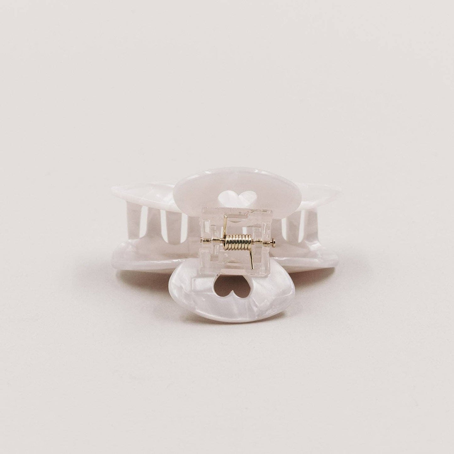 Grote parelknip met hartvorm en parelmoerlook (10 stuks per verpakking)