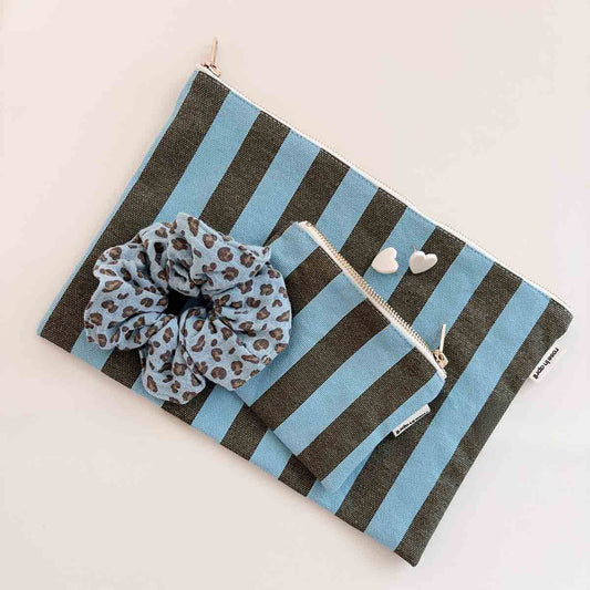 LILI ETUI STREEP OLIVE / BLAUW